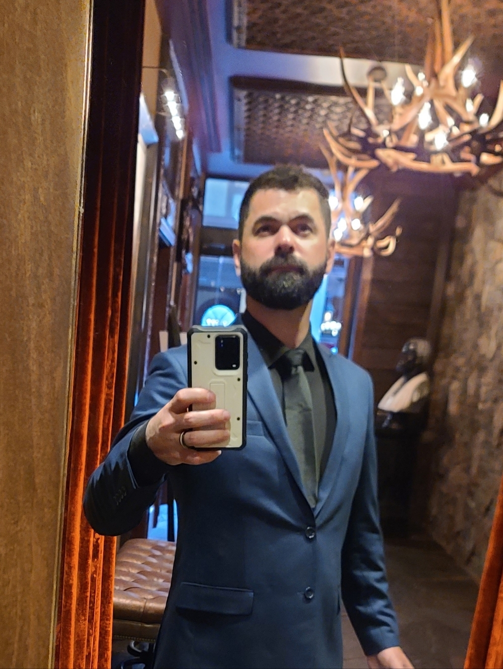 Meet your Posher, Chad